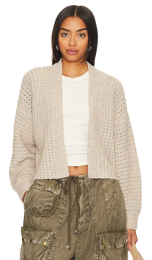 525 Raven Cardigan in Beige