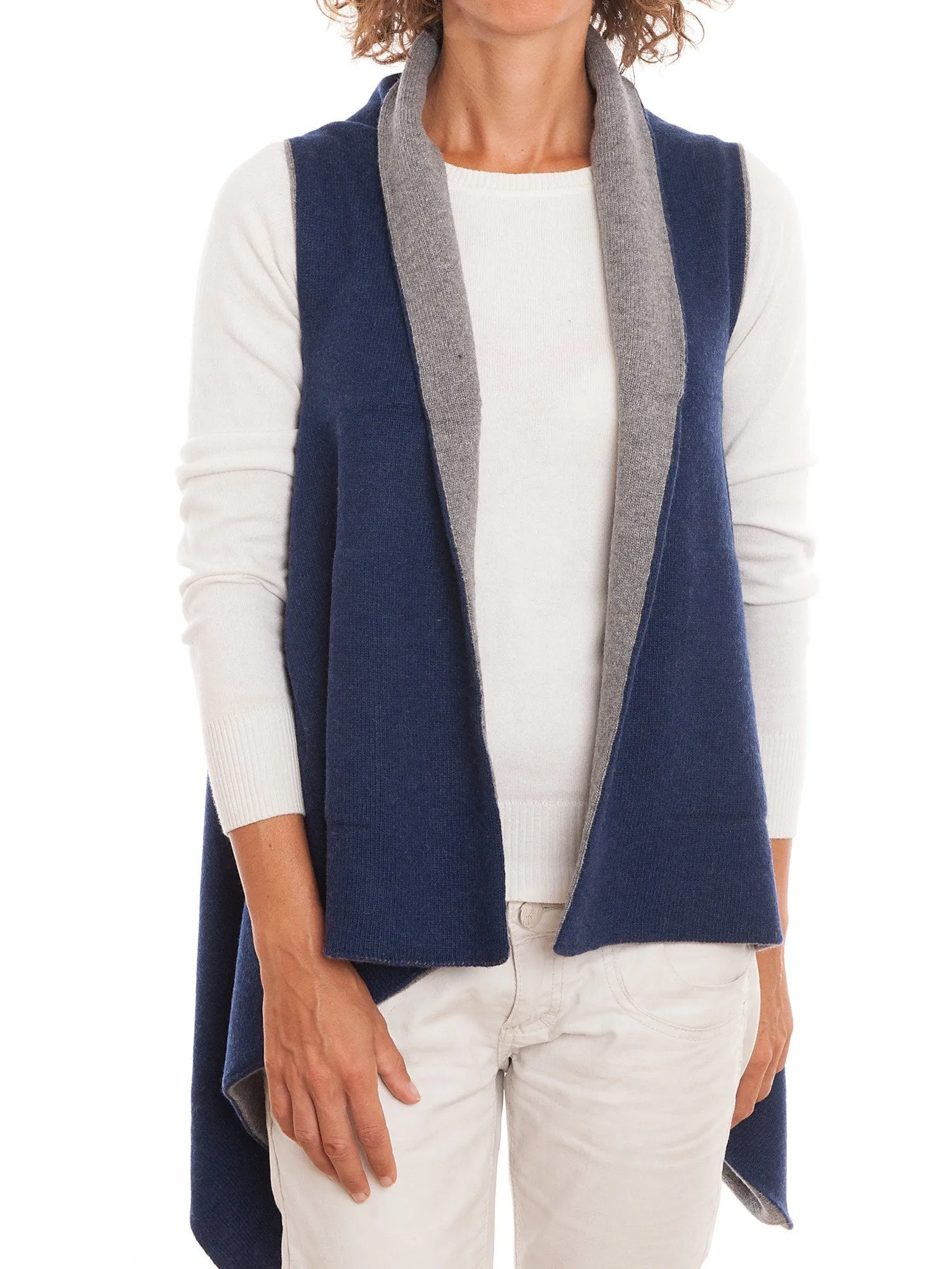 Cardigan smanicato bicolore misto cashmere