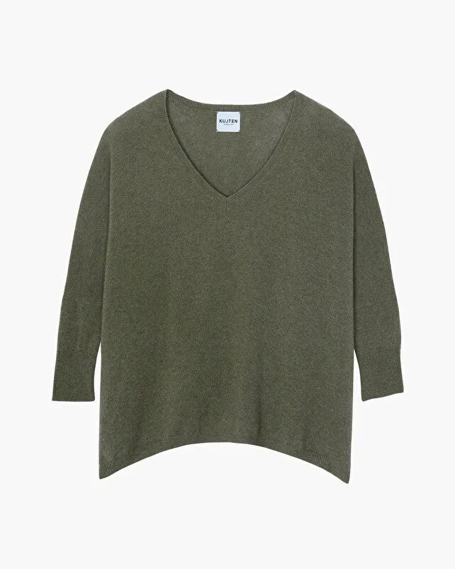 Kujten Minie Cashmere Oversized Sweater V neck 3/4 sleeve