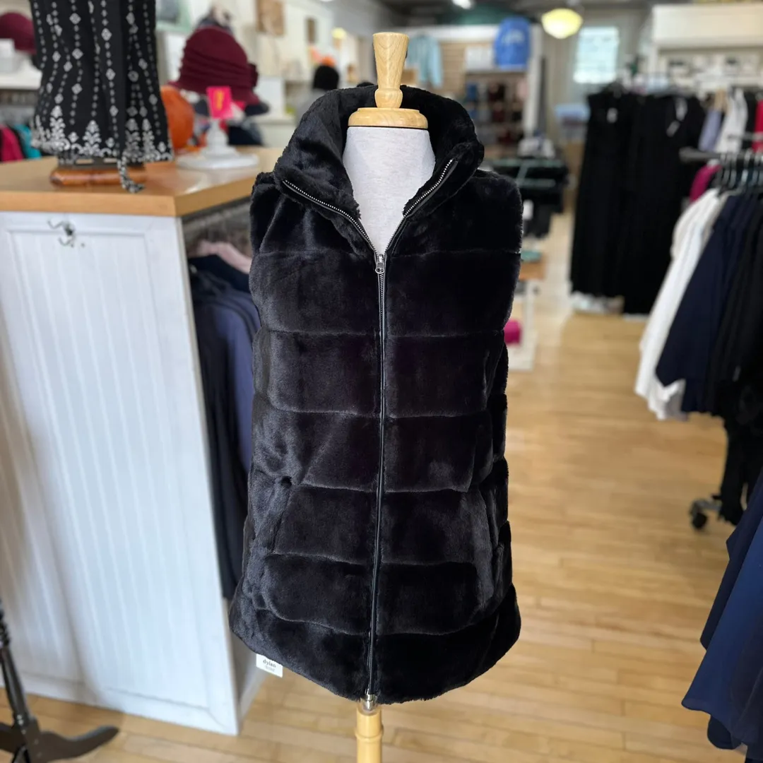 Long Reversible Vest