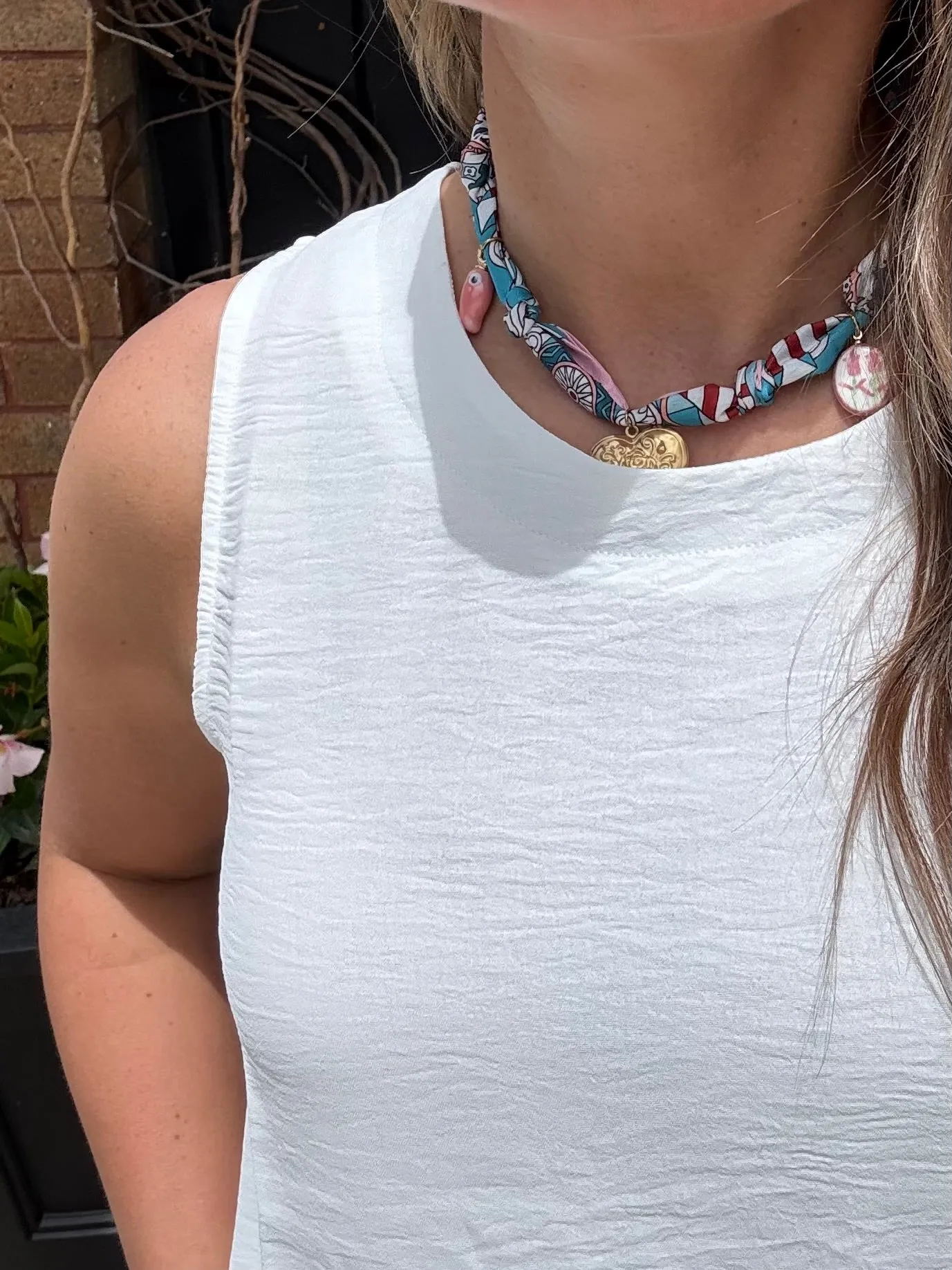Sleeveless Magic Top Ivory